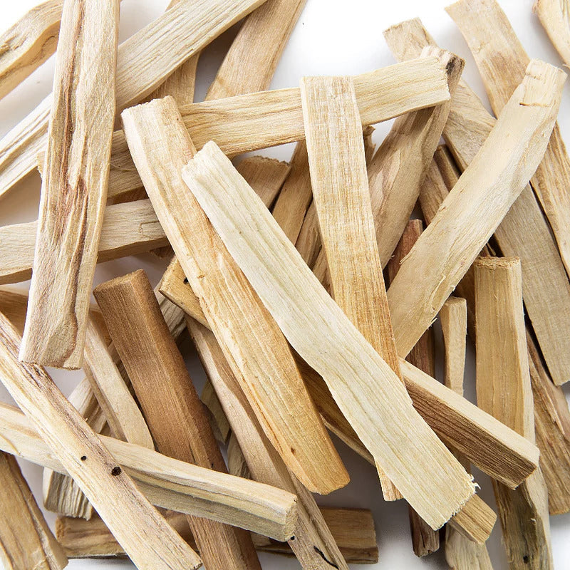 100g Palo Santo dřívka 10-15 tyčinek